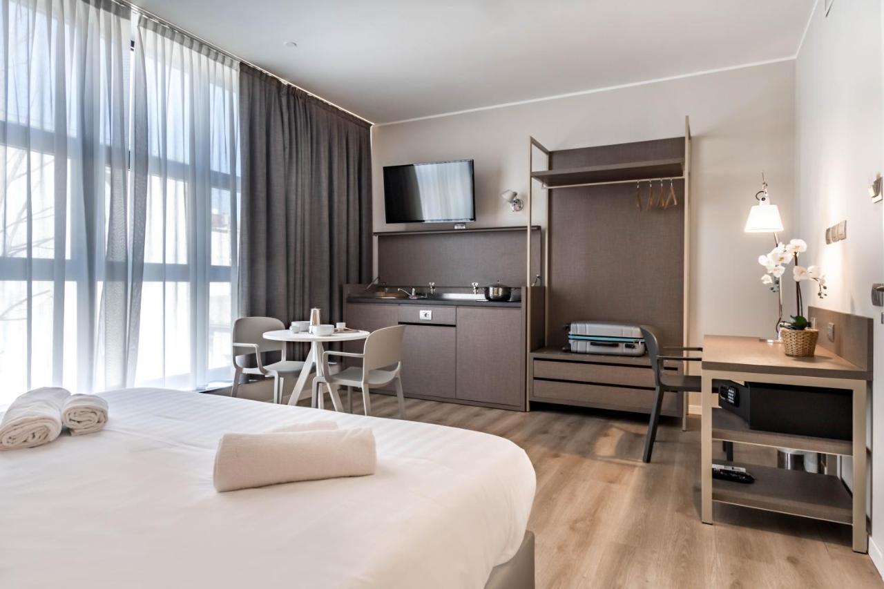 Joivy San Cristoforo - Terrace, Gym & Spa Milan Exterior photo